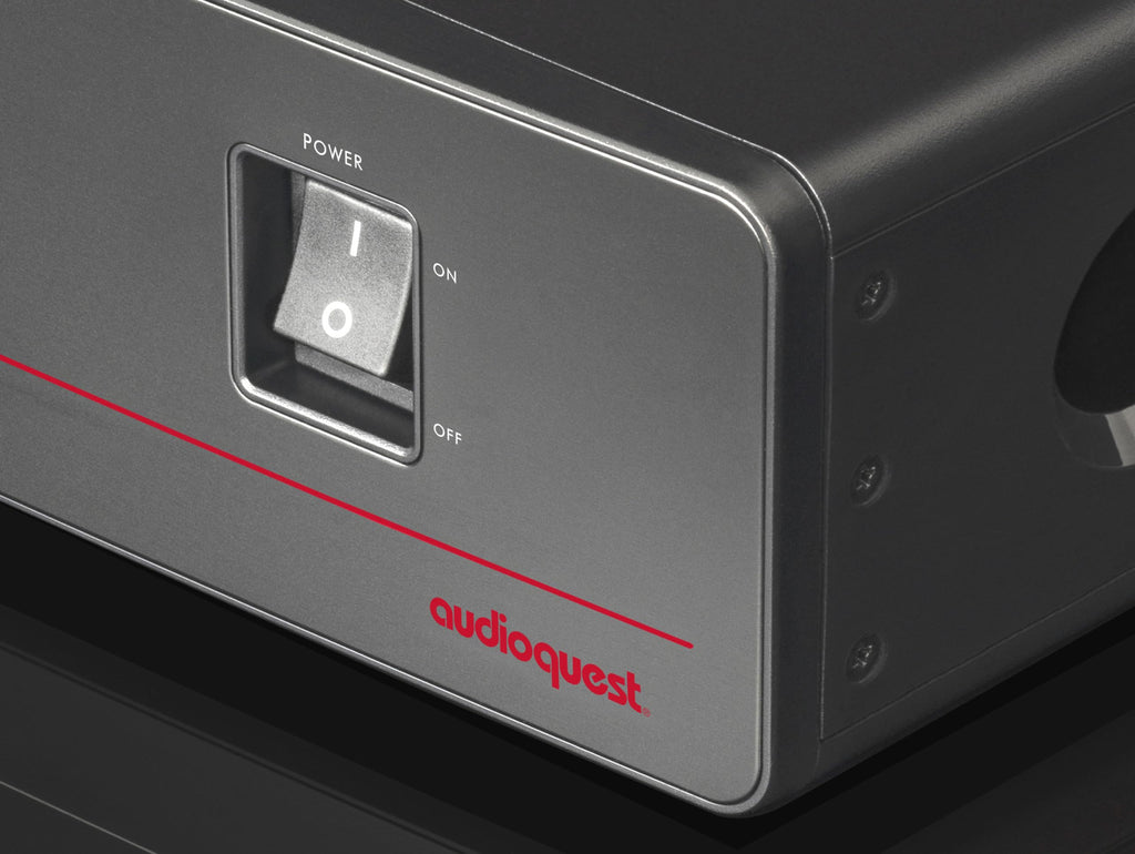 AudioQuest PowerQuest 505 12-Outlet Power Conditioner with Non-Sacrificial Surge Protection (North America)