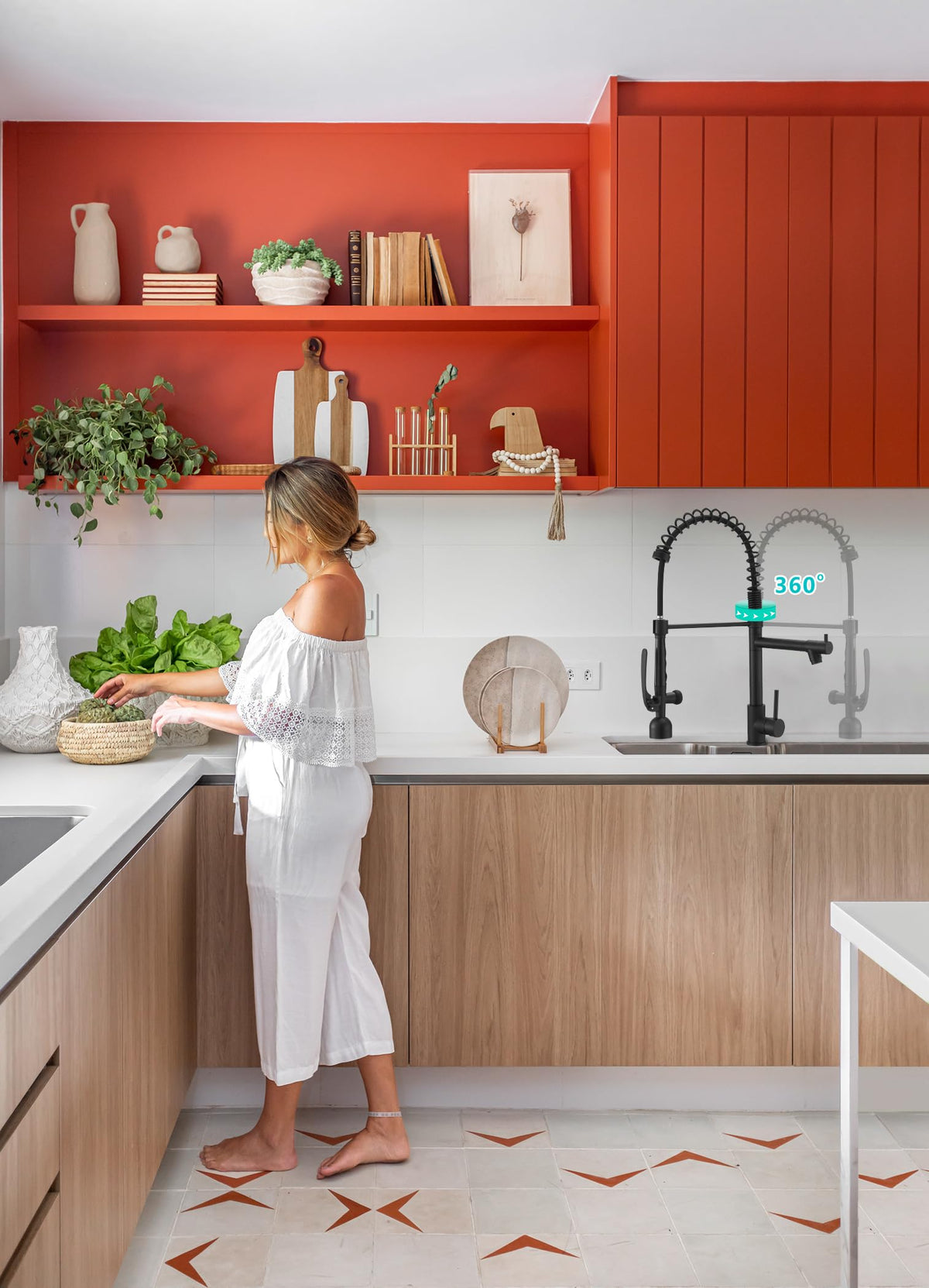 Fapully Black Kitchen Faucet with Pull Down Sprayer,Commercial LED Kitchen Faucet,Single Handle Single Hole Kitchen Sink Faucets