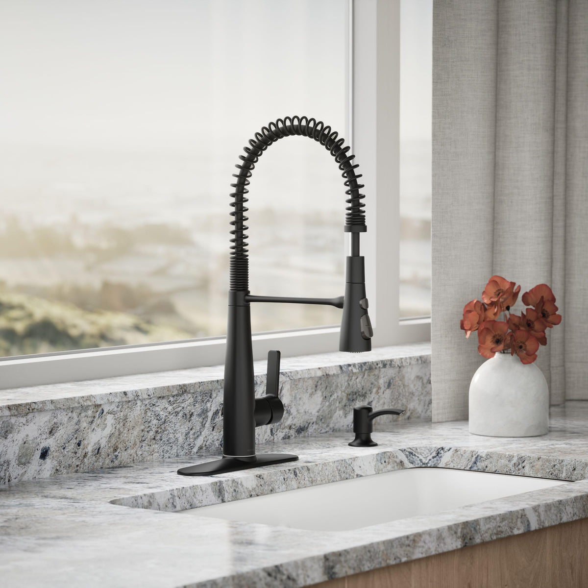 KOHLER Semi-Pro Kitchen Sink Faucet w Soap Dispenser